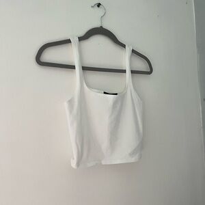 Forever 21 White Cropped Top. Size small